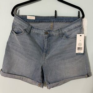 These are New Directions Demin Shorts!